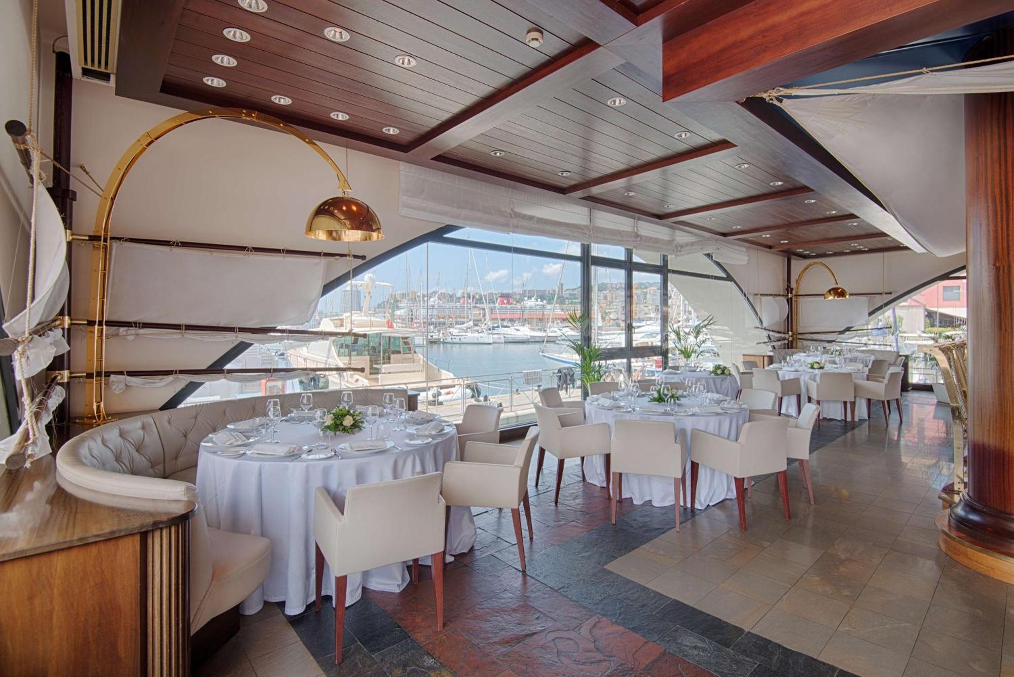 Hotel NH Collection Genova Marina Esterno foto