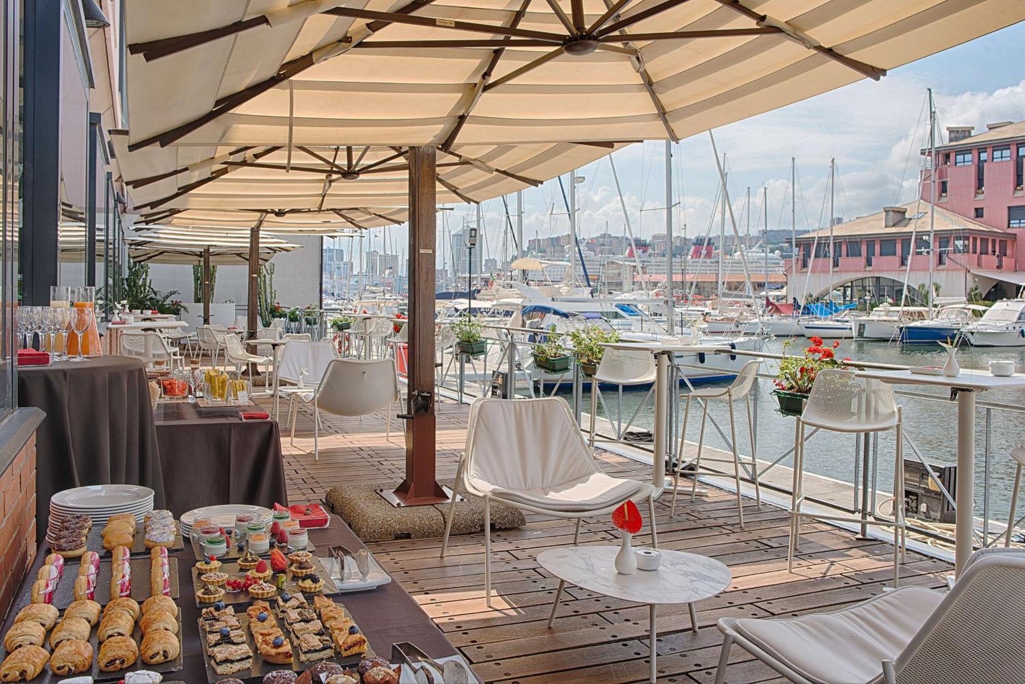 Hotel NH Collection Genova Marina Esterno foto