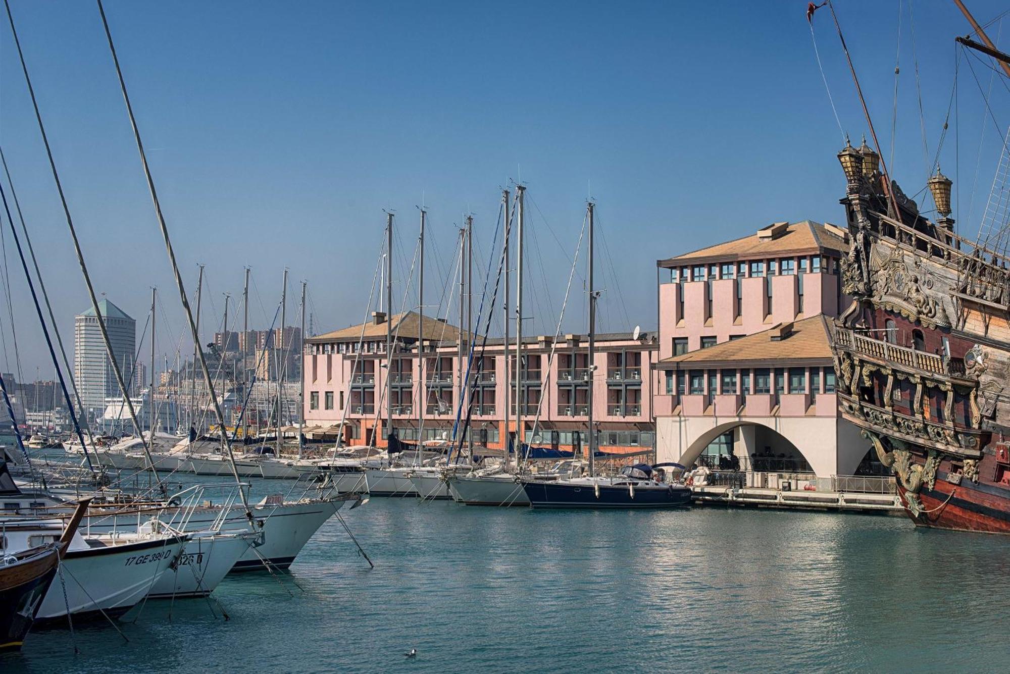 Hotel NH Collection Genova Marina Esterno foto