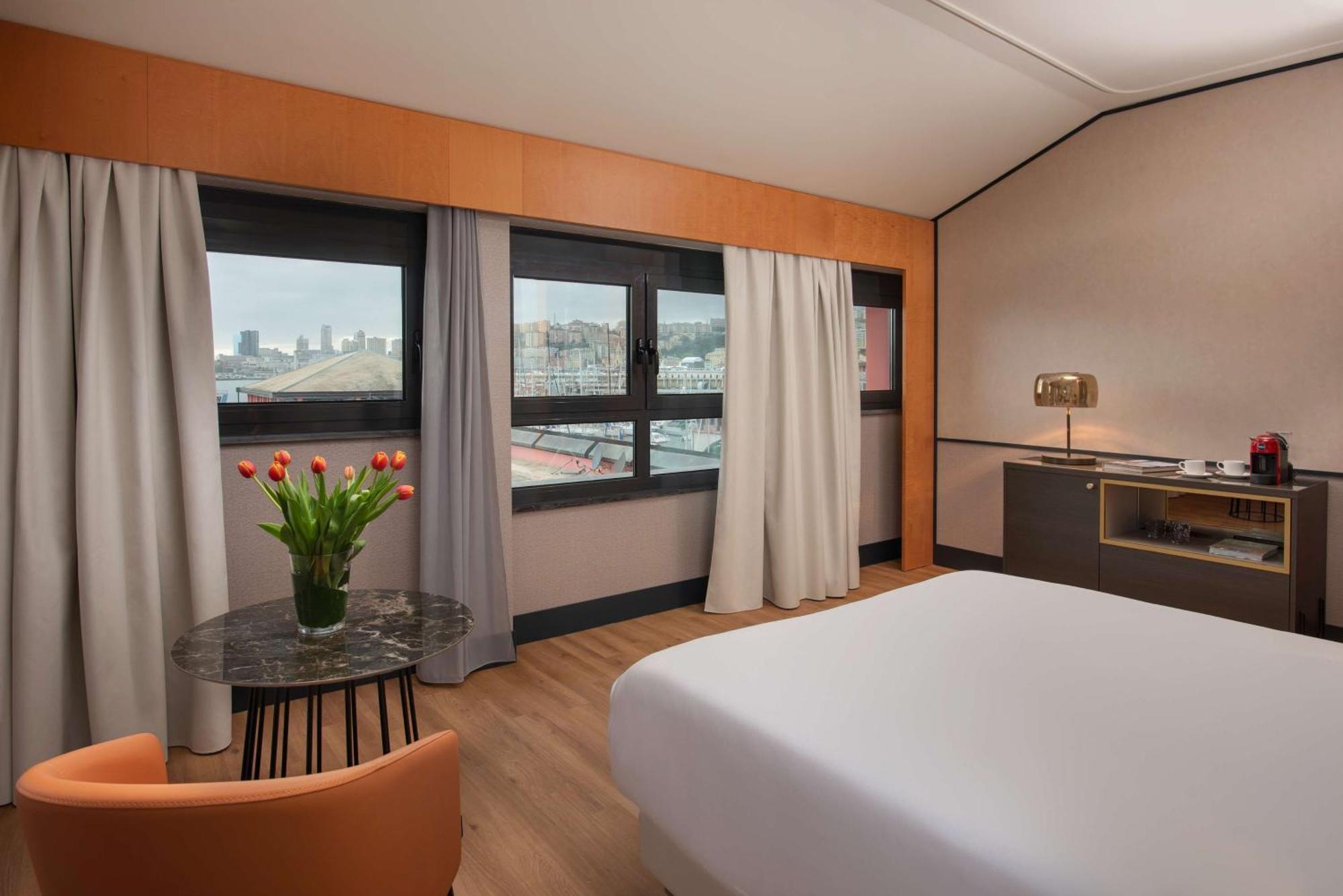 Hotel NH Collection Genova Marina Esterno foto