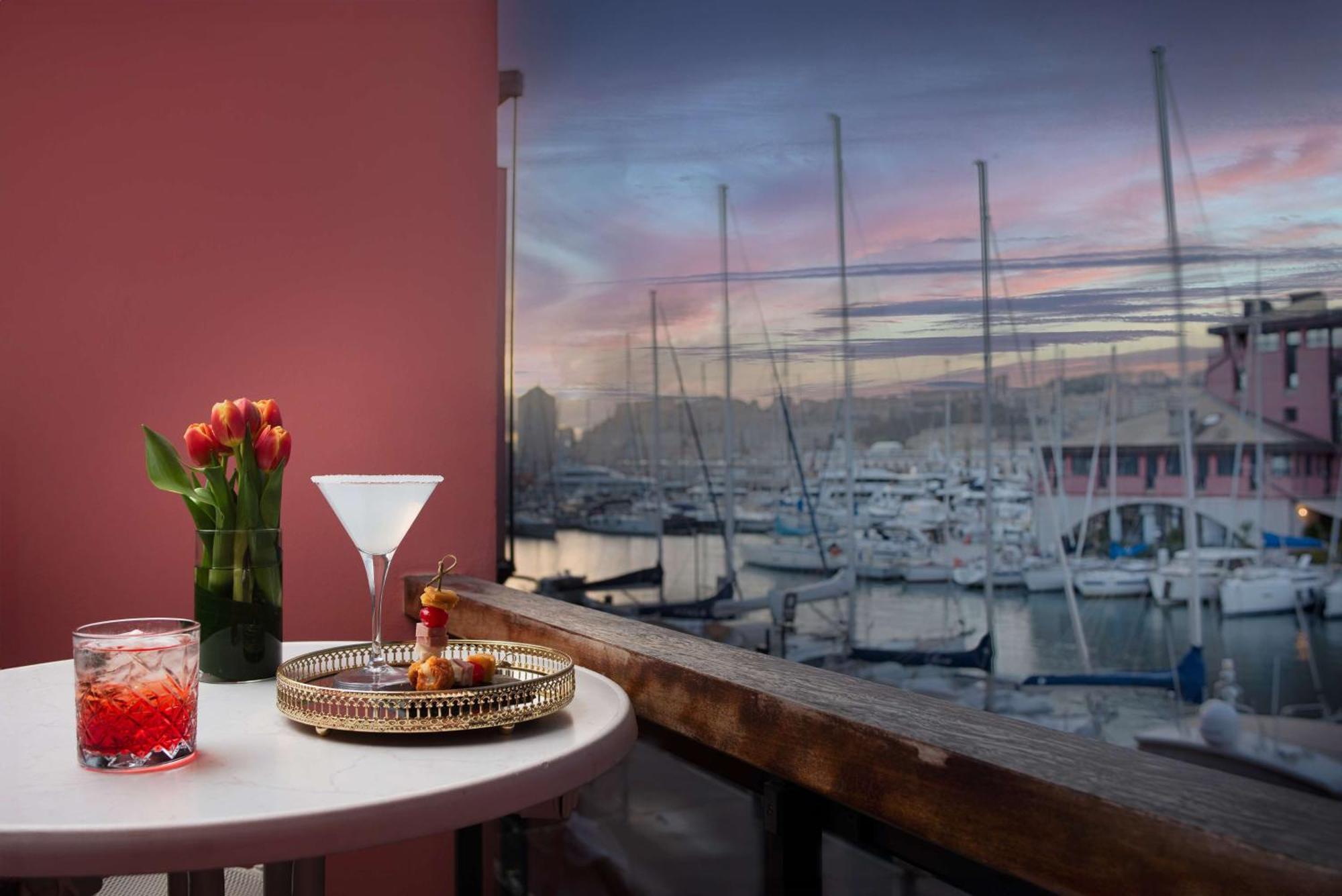 Hotel NH Collection Genova Marina Esterno foto