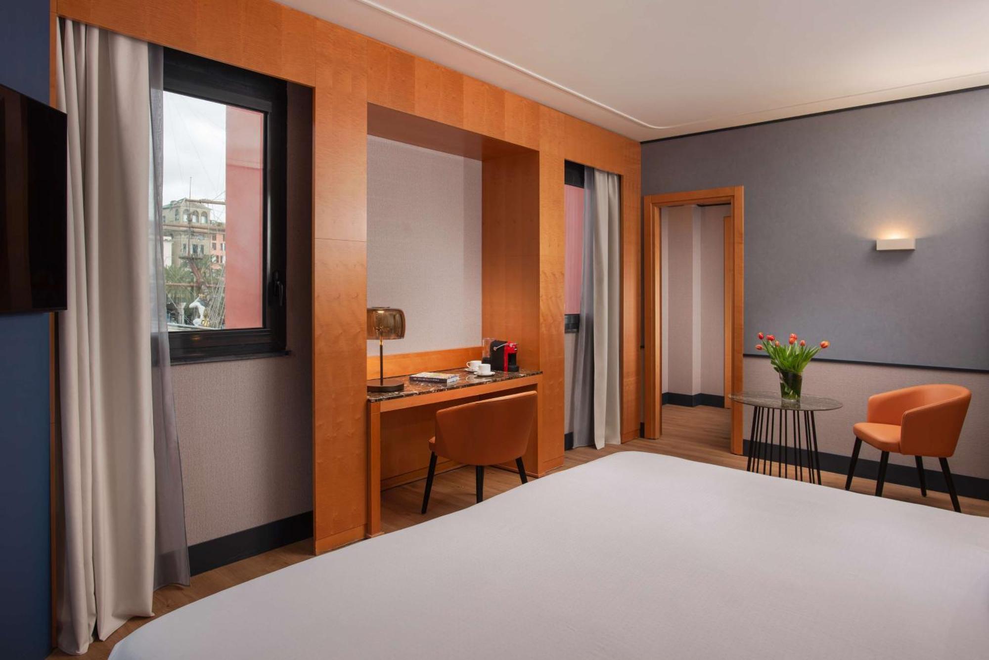 Hotel NH Collection Genova Marina Esterno foto