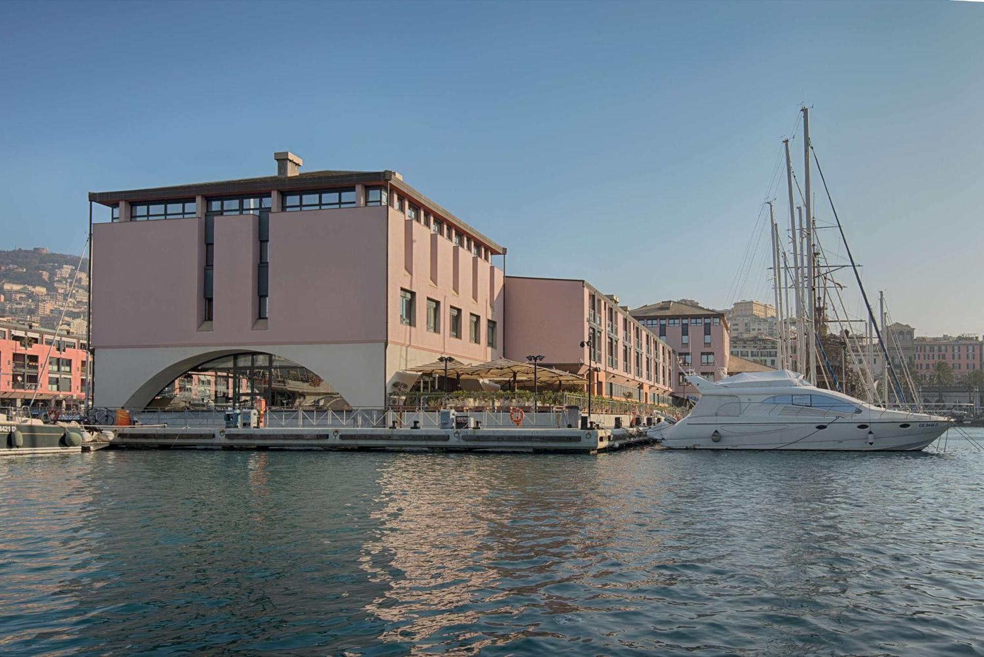 Hotel NH Collection Genova Marina Esterno foto