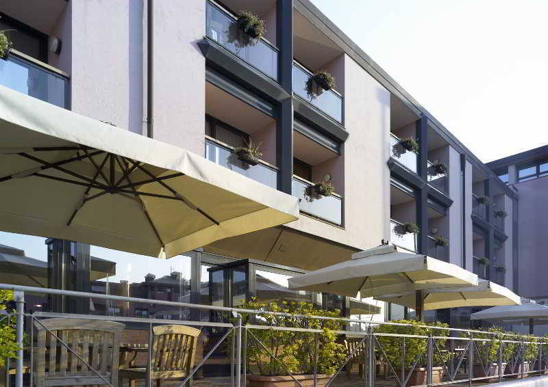 Hotel NH Collection Genova Marina Esterno foto