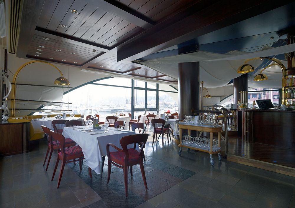 Hotel NH Collection Genova Marina Ristorante foto